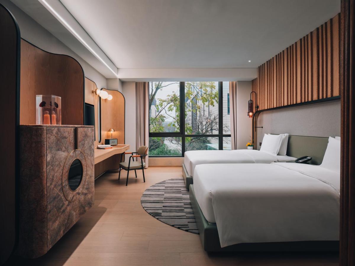 Hotel Indigo Hangzhou Uptown,Close To Westlake , Boutique Design Hotel With Freeflow Minibar Экстерьер фото